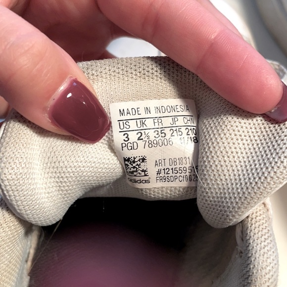 Adidas Grand Court shoes in white - Picture 4 of 4